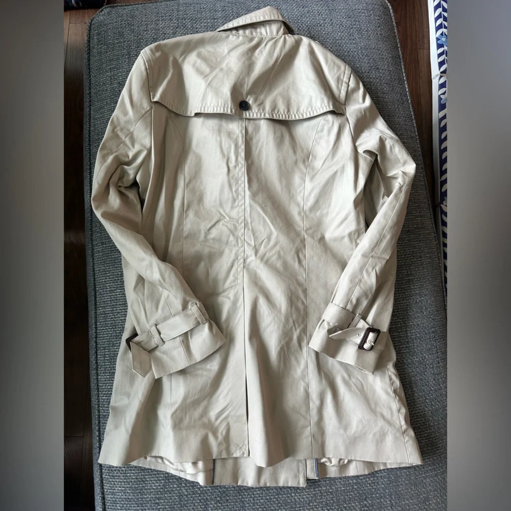 🧥 Banana Republic Beige Double-Breasted Trench Coat – Size Large 🌧️ - Picture 5 of 5